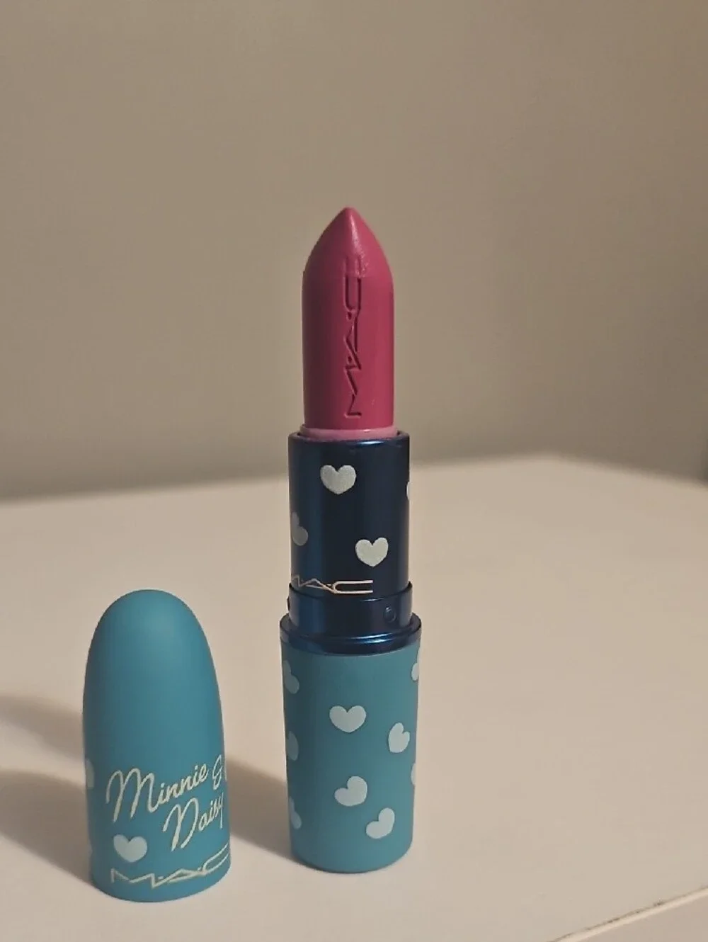 MAC Cosmetics Minnie & Daisy Blue Heart Lipstick Case